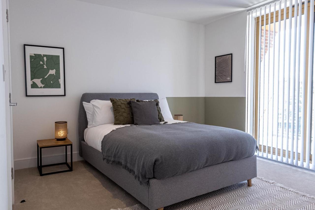 Modern Apartments With Balcony In Merton Near Wimbledon By Sojo Stay 米切姆 外观 照片