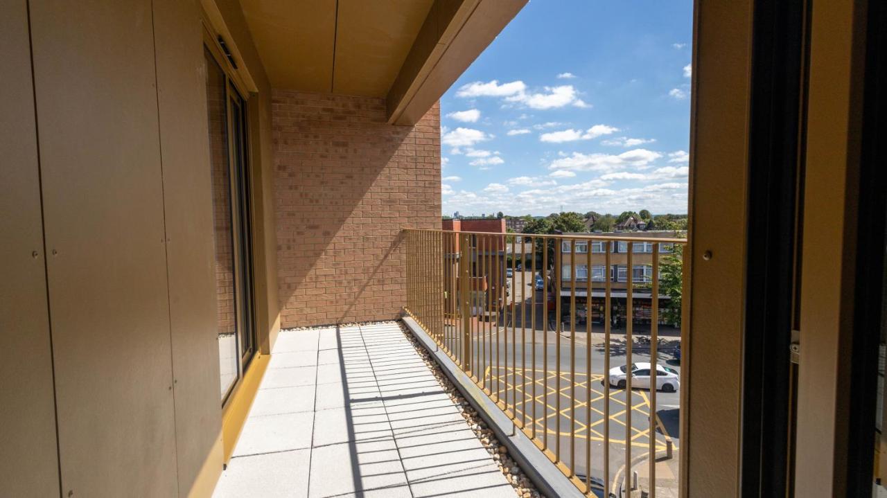Modern Apartments With Balcony In Merton Near Wimbledon By Sojo Stay 米切姆 外观 照片