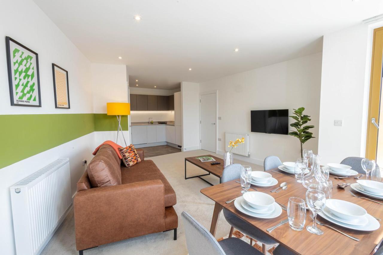 Modern Apartments With Balcony In Merton Near Wimbledon By Sojo Stay 米切姆 外观 照片