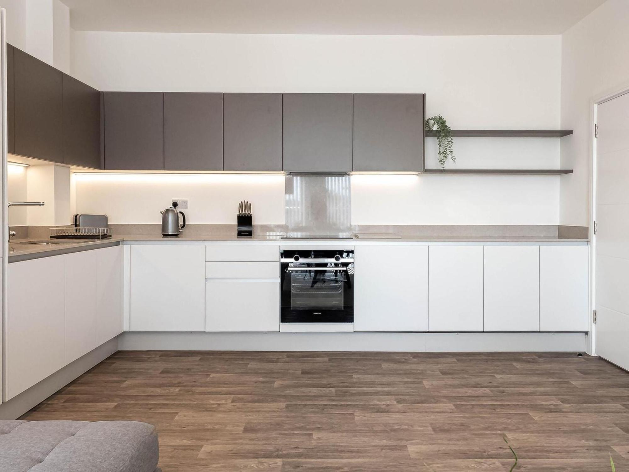 Modern Apartments With Balcony In Merton Near Wimbledon By Sojo Stay 米切姆 外观 照片